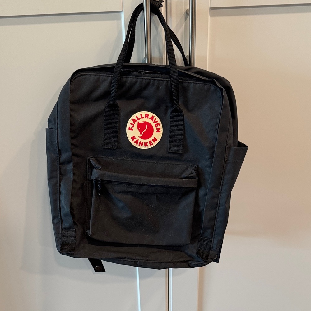 Fjallraven Kånken Classic Black Backpack